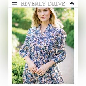 BLUE Beverly Drive floral dress size XS